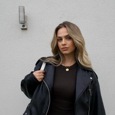 Jonatha08332300's profile picture. Financial professionals
Reading/Economics/Outdoor/Technology/Travel
