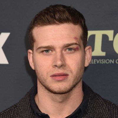 oliverstark2424's profile picture. Updates of the British actor Oliver Stark | Currently starring as Evan Buckley in ABC's 9-1-1 | S9 airing now! | Not impersonating | UK Admin.