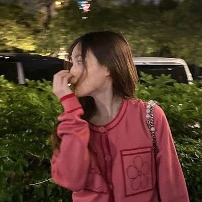 jjjeoblue_'s profile picture. for updates • mlklv frnbcky englt tprm embn vwmm ~ gmm girls |  GLs 💫