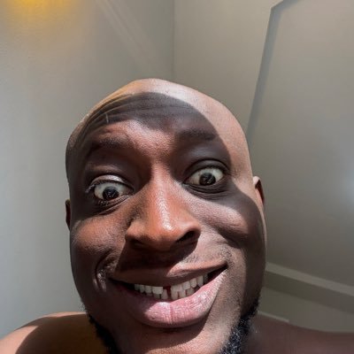 holder_lam79415's profile picture. …!❤️🕊️