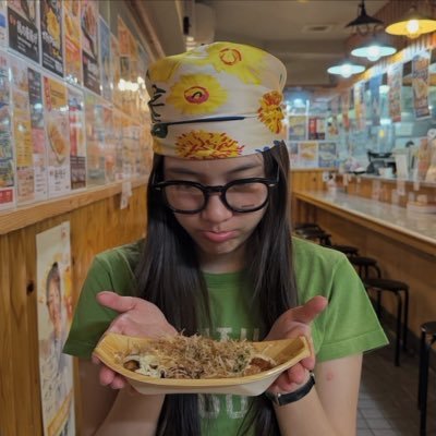 srchcache's profile picture. seen you somewhere #freenbecky au on going.