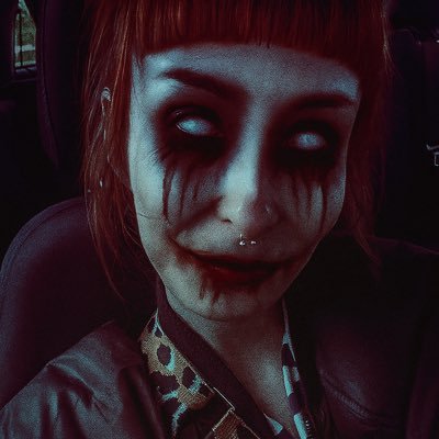 EineKatzewieIch's profile picture. Une petite attaque/  Gewissenschaftlerin/ I’m storm with skin/ Freiberufliche Exorzistin/ Hekate 🖤/ Zeig Poloch!/ Me-fucking-ow/ Luther🫶🏻Ernie my Love❤️🩷