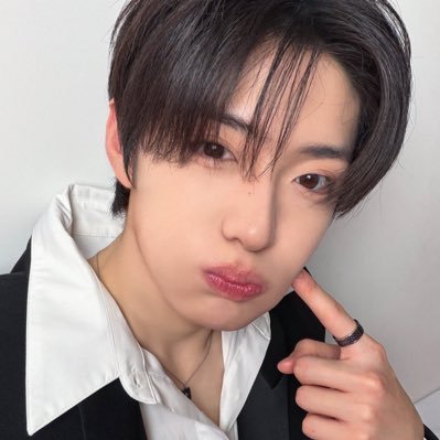 ilyxsanghyeon's profile picture. i love @sangwon