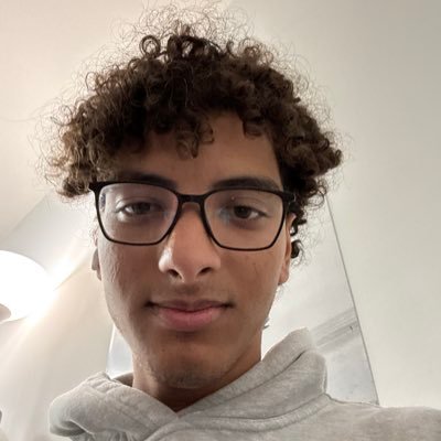 yasbehiri's profile picture. geeking. SE @uwaterloo
