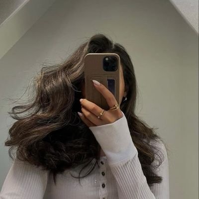 moon118k's profile picture. ~ I was born to be دلوعة💎~
loner🌑
