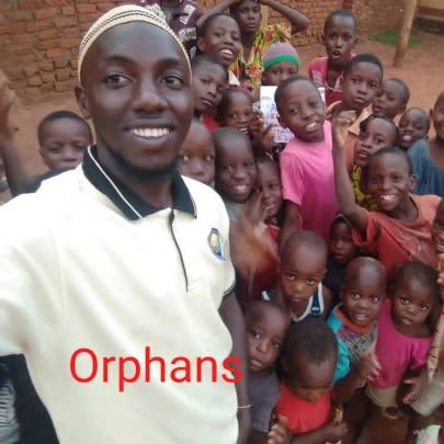 MwenyiNuuman's profile picture. _Humanitarian Worker#Waterwell #RamadanIftar#Orphansfeeding#Foodpacks#Widowsempower#Zakat
Let's collaborate to support vulnerable communities in Kenya $ Uganda.