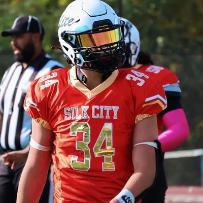 chantz_mazzetti's profile picture. STUDENT ATHLETE 
RB/LB 6' 190LBS 
Silk City Elite  14U
CLASS OF 2030✝️
🏈📚🥍 #34
 determined to be the best version of myself
I.G.W.T.          

🗽 NJ⚡NY 🇺🇲