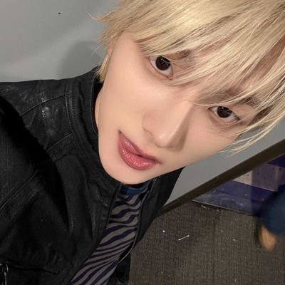 yxll00's profile picture. 또 누구한테 원한을 사서