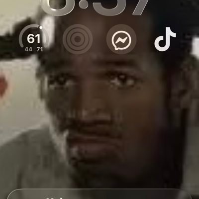 MillsRobin91165's profile picture. 