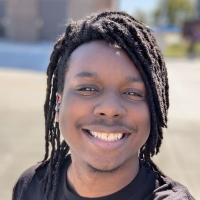 @jamestrombonee