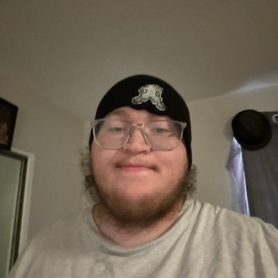 kenned91609's profile picture. i’m looking for a relationship with the right honest woman in my life and I will love her with respect and honesty. I will make sure she is safe in my arms.