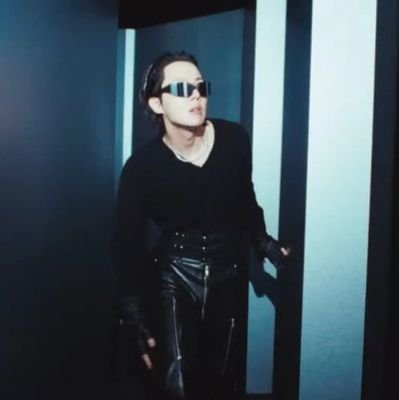 hopeworld022019's profile picture. ot7 💜