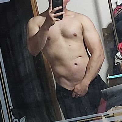 PaOliivee's profile picture. 🇲🇽  Focus on yourself 🇺🇸, 
MSc. in Electrical Engineering