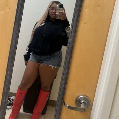 niyyxx's profile picture. aries || IG : ___.niyaaaa