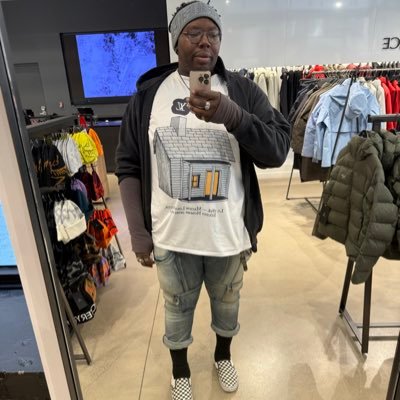 whattheyams's profile picture. Life is but a dream. Man and guy as well as person. AWS. New York