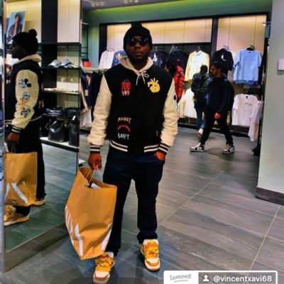 OrangePeti32995's profile picture. l’amour donne des ailes au voyage et transforme chaque instant en un souvenir !!!