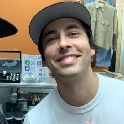 burytheemptycup's profile picture. mostly known as jason kellictism