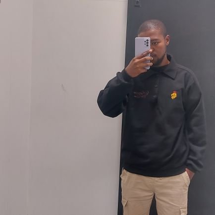 M_Sazie's profile picture. Leo🙇..
God at the forefront🙏
♥️💰