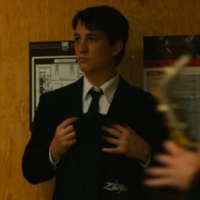 hucklecarter's profile picture. hi i am a grub and i live in the soil @evillaccount main @rj45network side side