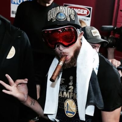 dimitrisasrin's profile picture. You'll Never Walk Alone