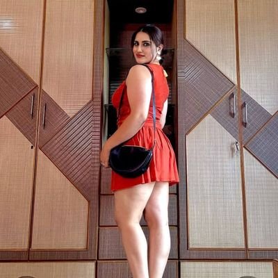 JohnSinha663221's profile picture.