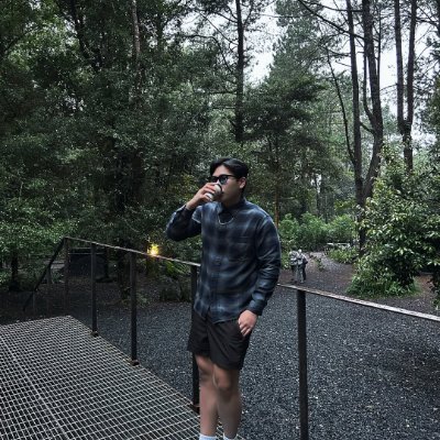 Lucky8881258287's profile picture. DM for more information