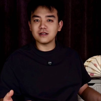 Fubashuo's profile picture. Loving Humanoid Robots ! 
英国伦敦大学(UCL)机械工程本硕,主导仿生机械臂空气肌肉(air muscle)研究项目。