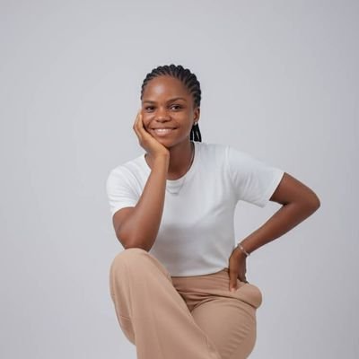 adesolamhi's profile picture. Gentle, God fearing.
📒 
self love

❤️❤️❤️