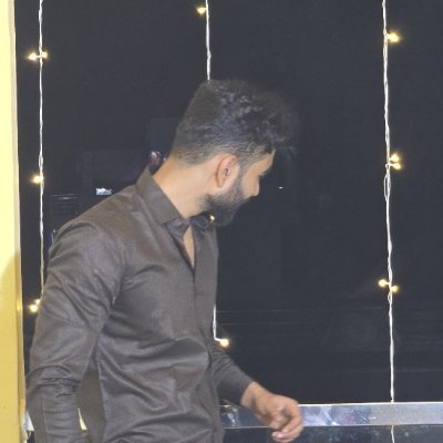 vishalchhadekar's profile picture. Building https://t.co/PXjY3Ad7Uu to save LLM cost | https://t.co/3sq3Cviy8h write emails 10x faster | dumb enough to try something impossible