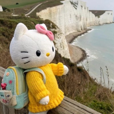 izykcvvbn's profile picture. です海の向こうを見つめ、まだ発見されていない自分を探します。風が少し冷たくても、心の底には光があります。
毎回の沈黙は、次の出発のための準備です。⛵⛵