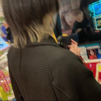 nyonxux's profile picture. Anime Watcher / AΩ @AzYogiri / Event Organizer @VOCALOID_ANTHEM etc... / なんばミルラリ Booking Manager / DJ,VJ / Trackmaker / Video Editing,Design │ nyonxux@gmail.com