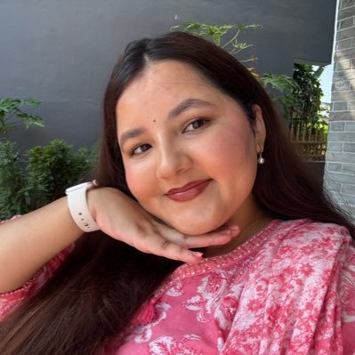 aakritisub's profile picture. 