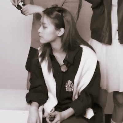 mdzy_cart's profile picture. is it friday yet? | for itzy OT5 | 🏳️🌈