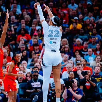 missdlady01's profile picture. 