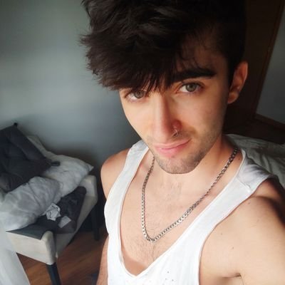 danoguerdev's profile picture. Building code & systems | 42 Student | Former LoL & Poker Pro | Eledion