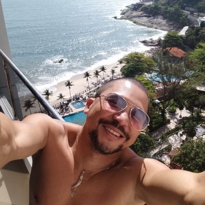 830Wil's profile picture. Comunicador Social-Periodista-Escritor-Docente Normalista- Tripulante #YoleoaWil  @830Wil @WilGraphein