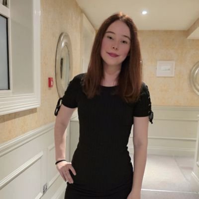 ShelDawson_'s profile picture. Proud Spireite⚽. Yorkshire tea  & caffeine addict, author of my own misfortunes. #alwayskeepfighting 🦌🐿️ Living life unapologetically, sorry! Old habits ✌️🥂