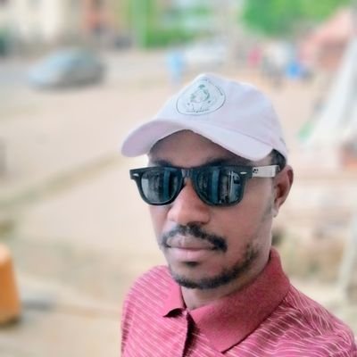 davidtalks772's profile picture. الصحفي ⚓️💛 | المؤسس @mondayanddavid | SSA إلى @IkpeazuOkezie |