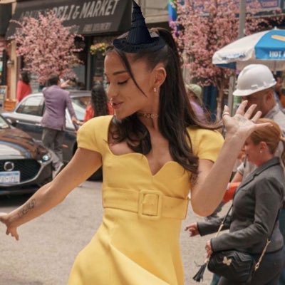 EternalHottie11's profile picture. • Arianator • Hottie • Livie • 🤍💛🤍🩷