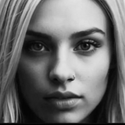 Autumn336611's profile picture.