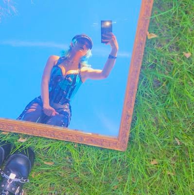 faery_lockjaw's profile picture. blank