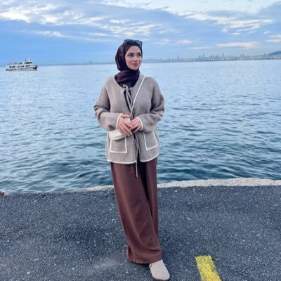 Gulten_Demirr's profile picture. Bu gönderileri 🌙 modunda okuyun. https://t.co/2fcQYWHsfr