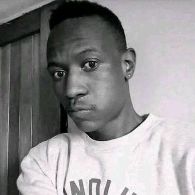 Simon329864's profile picture.