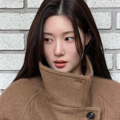 j_chaenyeoni's profile picture. ✩⁺₊✩☽⋆ Nation's 엔딩요정🧚🏻‍♀️ 인간 벚꽃 정채연🌷