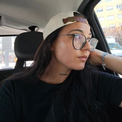 averasestrelas's profile picture. Gosto de torradas frias e tou aqui para reclamar