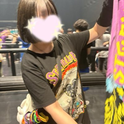 Uo_oU_zzZ2's profile picture. 99（98）     MY FIRST STORY