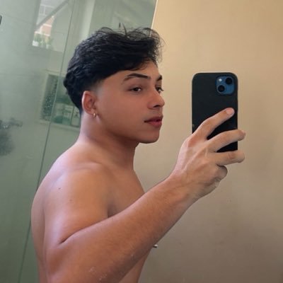 jeffersonloppz's profile picture. @jefferson_l0pzz Meu insta 💛