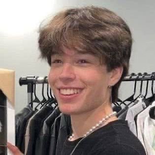 BekimHidri's profile picture. welcome to my page. Griffin Musk | Son of Elon Musk | Dreamer of Mars & Al | Thanks for the love & support ❤️🇺🇸Let's make America great again!🚀