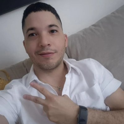 CoquiGaymer's profile picture. Que tu corazon sea la llave que te guie!
✝️🇵🇷🙃👨🏻‍⚕️🧚‍♂️🥳🎮🏳️‍🌈🛩🌮✌&🫶
#PuertoRico #Gay #Sur #JuanaDiaz