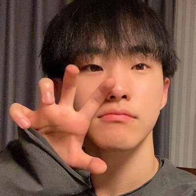 NeomycinRPh's profile picture. Meta kid l RPh, fMD